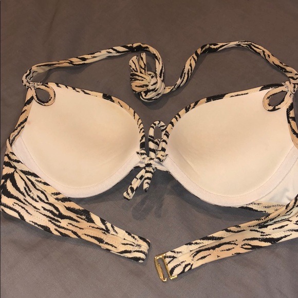 SOLD‼️‼️‼️ bikini top - Picture 5 of 5